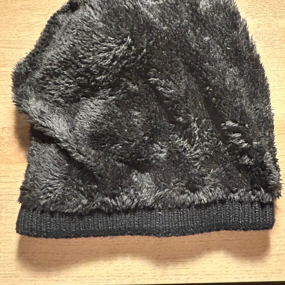 Cozy Warm Winter Hat NWOT. 
Final Price - Picture 3 of 4
